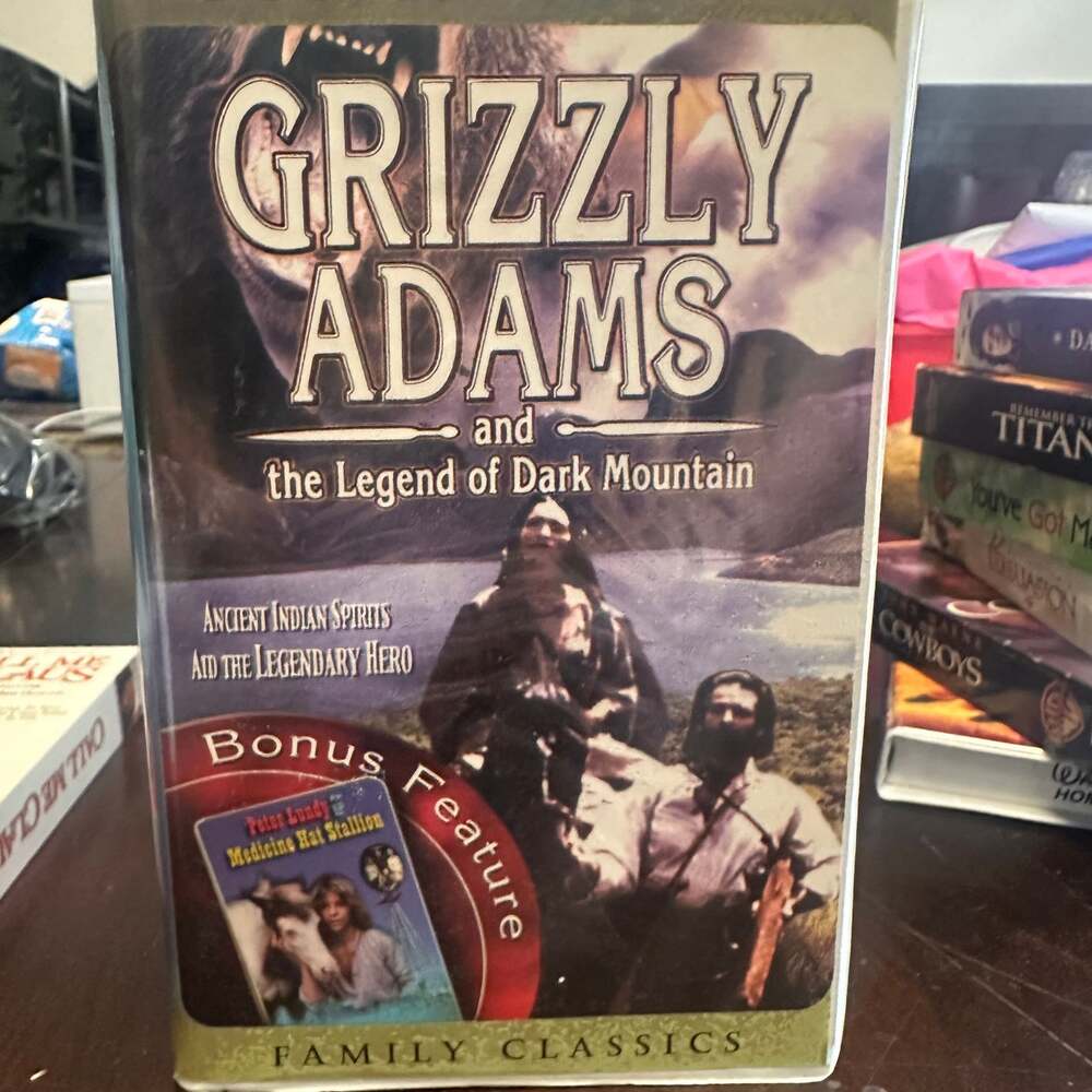 2/$6 Grizzly Adams Legend Of Dark Mountain VHS & Bonus Feature